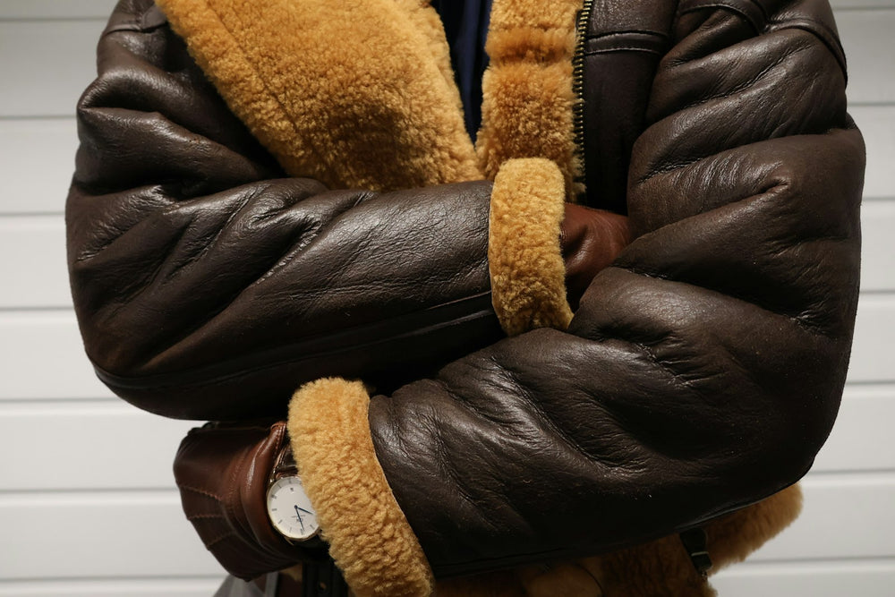 Veste en cuir et peau lainée